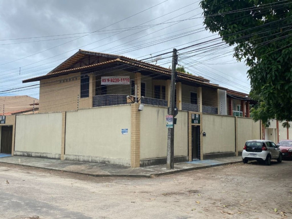 Imagem Casa com 3 Quartos à Venda, 303 m² em Parque Manibura - Fortaleza Imagem Casa com 3 Quartos à Venda, 303 m² em Parque Manibura - Fortaleza