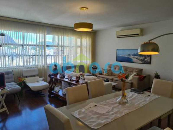 Imagem Apartamento com 3 Quartos à Venda, 155 m² em Copacabana - Rio De Janeiro Imagem Apartamento com 3 Quartos à Venda, 155 m² em Copacabana - Rio De Janeiro