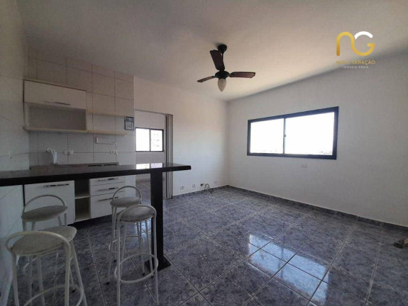Kitnet com 1 Quarto à Venda, 38 m² em Vila Guilhermina - Praia Grande