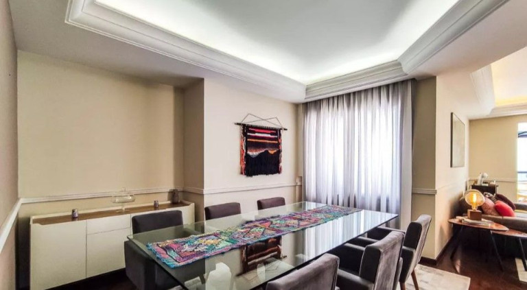 Imagem Imóvel com 3 Quartos à Venda, 232 m² em Vila Suzana - São Paulo