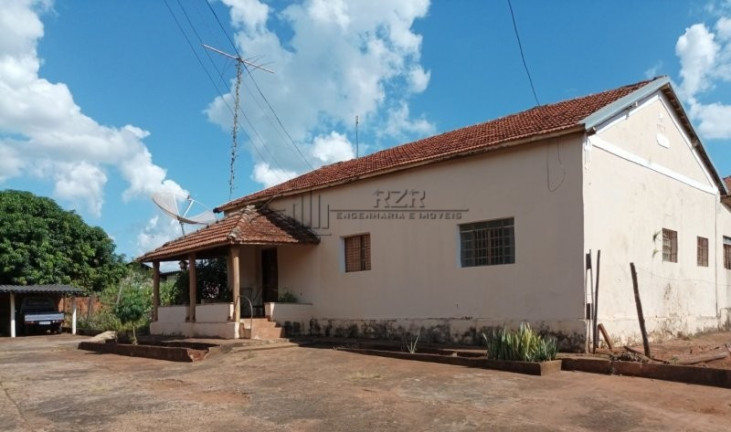 Imagem Casa com 3 Quartos à Venda, 1 m² em Centro - Luís Antônio Imagem Casa com 3 Quartos à Venda, 1 m² em Centro - Luís Antônio