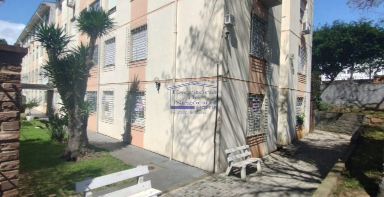 Imagem Imóvel com 2 Quartos à Venda, 46 m² em Cavalhada - Porto Alegre Imagem Imóvel com 2 Quartos à Venda, 46 m² em Cavalhada - Porto Alegre