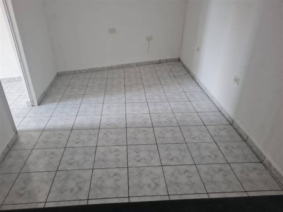 Imagem Kitnet à Venda, 10 m² em Guilhermina - Praia Grande Imagem Kitnet à Venda, 10 m² em Guilhermina - Praia Grande