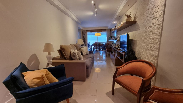 Imagem Apartamento com 3 Quartos à Venda, 188 m² em Pitangueiras - Guarujá Imagem Apartamento com 3 Quartos à Venda, 188 m² em Pitangueiras - Guarujá