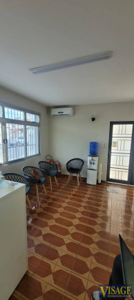 Casa com 3 Quartos à Venda, 215 m² em Centro - Jacareí