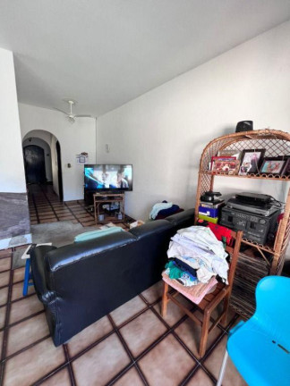 Imagem Casa com 3 Quartos à Venda, 360 m² em Canto Do Forte - Praia Grande Imagem Casa com 3 Quartos à Venda, 360 m² em Canto Do Forte - Praia Grande