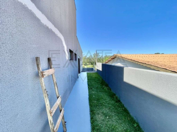 Imagem Imóvel com 3 Quartos à Venda, 230 m² em Condomínio Lago Do Sol - Cotia Imagem Imóvel com 3 Quartos à Venda, 230 m² em Condomínio Lago Do Sol - Cotia