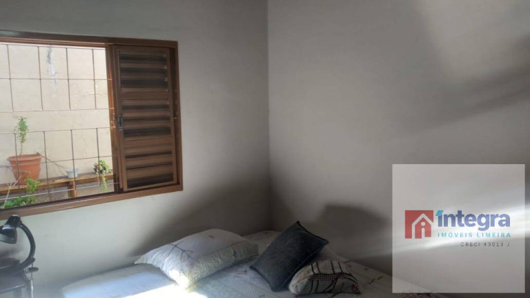 Imagem Casa com 2 Quartos à Venda, 186 m² em Vila Camargo - Limeira