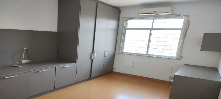 Imagem Imóvel com 4 Quartos à Venda, 110 m² em Engenho De Dentro - Rio De Janeiro Imagem Imóvel com 4 Quartos à Venda, 110 m² em Engenho De Dentro - Rio De Janeiro