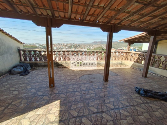 Imagem Casa com 3 Quartos à Venda, 720 m² em Independência (barreiro) - Belo Horizonte
