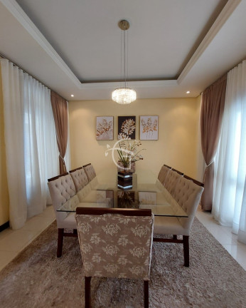 Imagem Casa com 4 Quartos à Venda,  em Santo Antônio - Joinville
