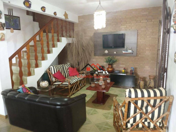 Imagem Sobrado com 4 Quartos à Venda, 218 m² em Massaguaçu - Caraguatatuba