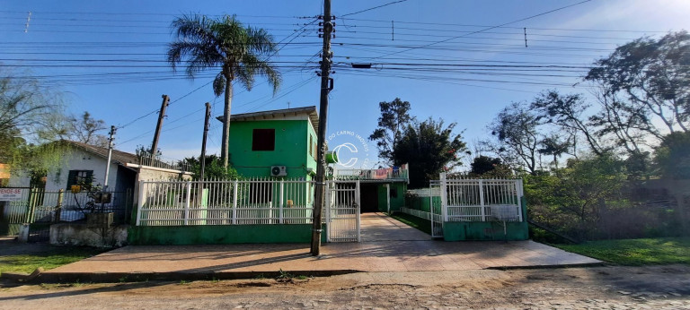 Imagem Sobrado com 5 Quartos à Venda, 123 m² em Pinheiro Machado - Santa Maria Imagem Sobrado com 5 Quartos à Venda, 123 m² em Pinheiro Machado - Santa Maria