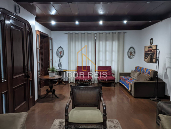 Imagem Casa com 3 Quartos à Venda, 1.700 m² em Parque Turf Club - Campos Dos Goytacazes Imagem Casa com 3 Quartos à Venda, 1.700 m² em Parque Turf Club - Campos Dos Goytacazes