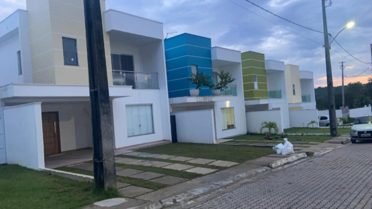 Imagem Casa com 3 Quartos à Venda, 161 m² em Tarumã - Manaus Imagem Casa com 3 Quartos à Venda, 161 m² em Tarumã - Manaus
