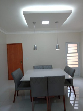 Imagem Casa com 3 Quartos à Venda, 120 m² em Vila São Geraldo - Taubaté Imagem Casa com 3 Quartos à Venda, 120 m² em Vila São Geraldo - Taubaté