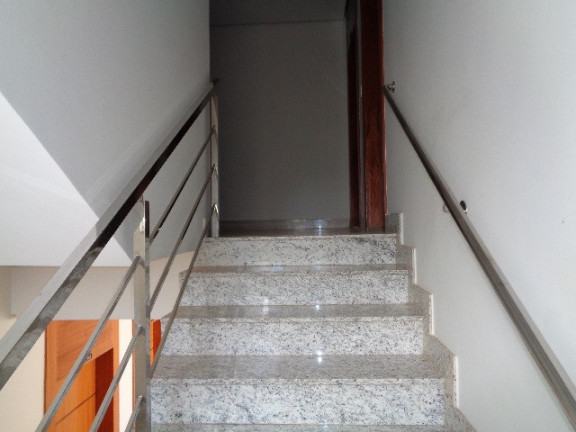 Imagem Imóvel com 2 Quartos à Venda, 517 m² em Ibituruna - Montes Claros Imagem Imóvel com 2 Quartos à Venda, 517 m² em Ibituruna - Montes Claros