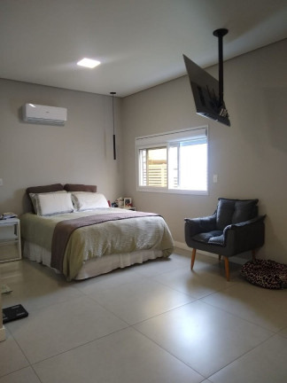 Imagem Casa com 3 Quartos à Venda, 156 m² em Coloninha - Araranguá Imagem Casa com 3 Quartos à Venda, 156 m² em Coloninha - Araranguá