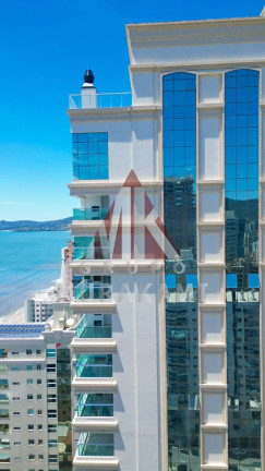 Imagem Imóvel com 5 Quartos à Venda, 359 m² em Meia Praia - Itapema Imagem Imóvel com 5 Quartos à Venda, 359 m² em Meia Praia - Itapema