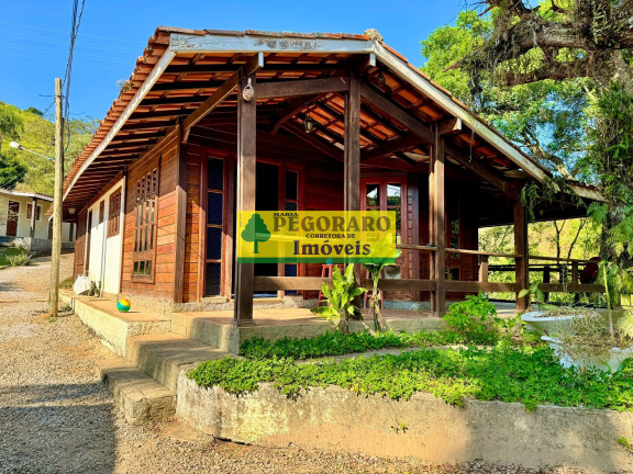 Imagem Imóvel com 6 Quartos à Venda, 500 m² em Vila Amélia - Paraibuna Imagem Imóvel com 6 Quartos à Venda, 500 m² em Vila Amélia - Paraibuna