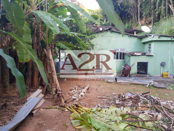 Imagem Casa com 2 Quartos à Venda, 295 m² em Angra Dos Reis