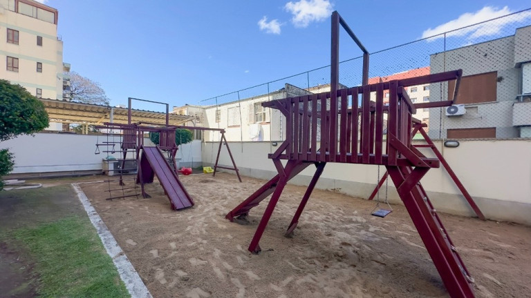Imagem Imóvel com 3 Quartos à Venda, 117 m² em Higienópolis - Porto Alegre Imagem Imóvel com 3 Quartos à Venda, 117 m² em Higienópolis - Porto Alegre