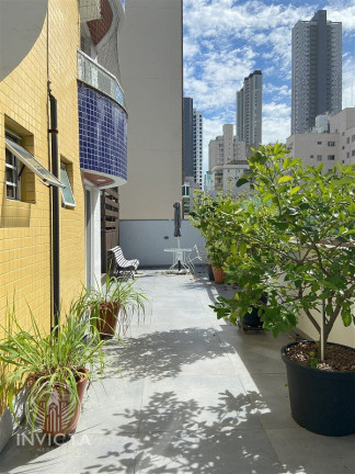 Imagem Apartamento com 3 Quartos à Venda, 226 m² em Centro - Balneário Camboriú Imagem Apartamento com 3 Quartos à Venda, 226 m² em Centro - Balneário Camboriú