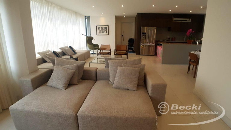 Imagem Apartamento com 3 Quartos à Venda, 174 m² em Glória - Joinville Imagem Apartamento com 3 Quartos à Venda, 174 m² em Glória - Joinville