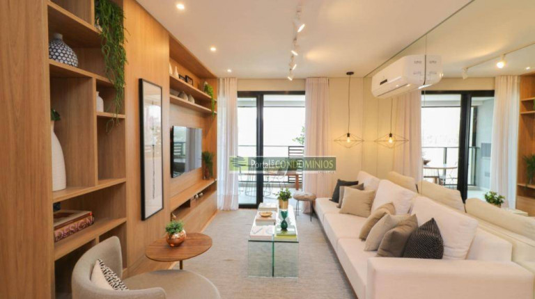 Apartamento com 2 Quartos à Venda, 72 m² em Cabral - Curitiba