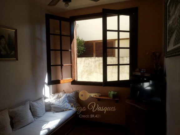 Imagem Casa com 4 Quartos à Venda, 287 m² em Agriões - Teresópolis Imagem Casa com 4 Quartos à Venda, 287 m² em Agriões - Teresópolis