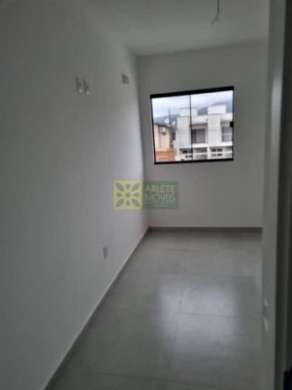 Imagem Sobrado com 3 Quartos à Venda, 92 m² em Balneário Perequê - Porto Belo Imagem Sobrado com 3 Quartos à Venda, 92 m² em Balneário Perequê - Porto Belo