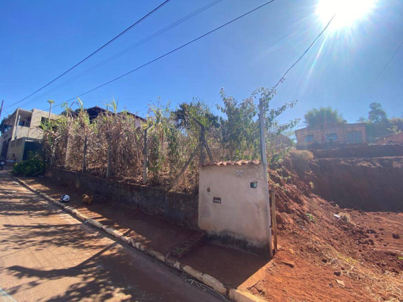 Imagem Terreno à Venda, 1 m² em Santa Terezinha De Minas - Itatiaiuçu Imagem Terreno à Venda, 1 m² em Santa Terezinha De Minas - Itatiaiuçu