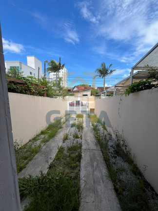 Imagem Sobrado com 2 Quartos à Venda, 80 m² em Santa Regina - Camboriú Imagem Sobrado com 2 Quartos à Venda, 80 m² em Santa Regina - Camboriú
