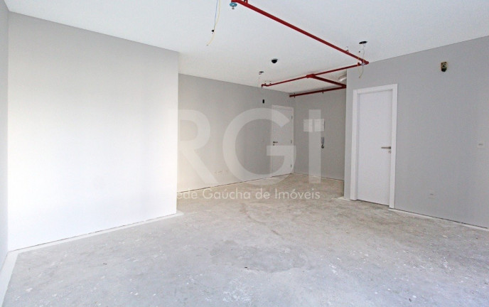Imagem Sala Comercial à Venda, 134 m² em Independência - Porto Alegre Imagem Sala Comercial à Venda, 134 m² em Independência - Porto Alegre