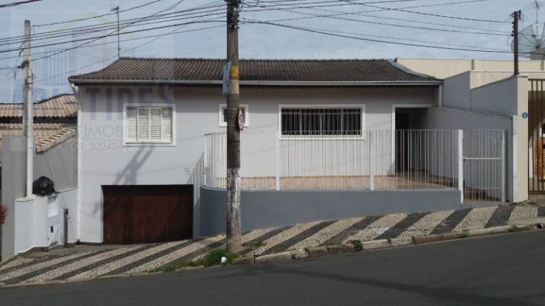Imagem Casa com 3 Quartos à Venda, 227 m² Imagem Casa com 3 Quartos à Venda, 227 m²