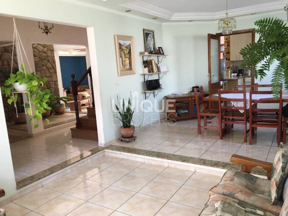 Imagem Casa de Condomínio com 3 Quartos à Venda, 485 m² em Centro - Vinhedo Imagem Casa de Condomínio com 3 Quartos à Venda, 485 m² em Centro - Vinhedo