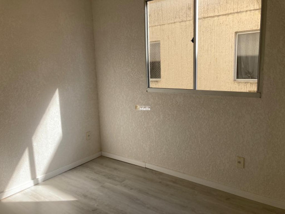 Imagem Imóvel com 2 Quartos à Venda, 40 m² em Sarandi - Porto Alegre Imagem Imóvel com 2 Quartos à Venda, 40 m² em Sarandi - Porto Alegre