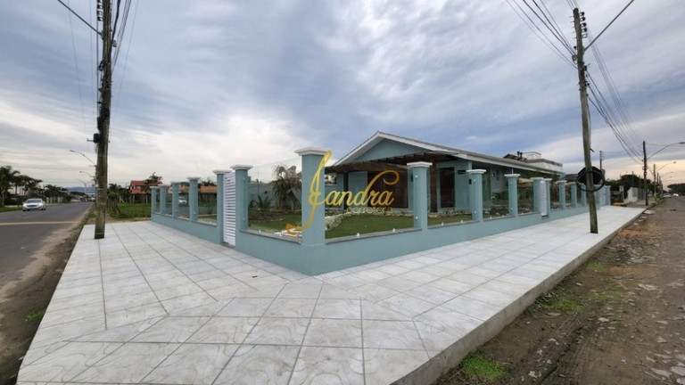 Imagem Casa com 3 Quartos à Venda, 194 m² em Atlantida - Xangri-la Imagem Casa com 3 Quartos à Venda, 194 m² em Atlantida - Xangri-la