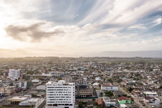 Imagem Apartamento com 2 Quartos à Venda, 80 m² em Centro - Torres