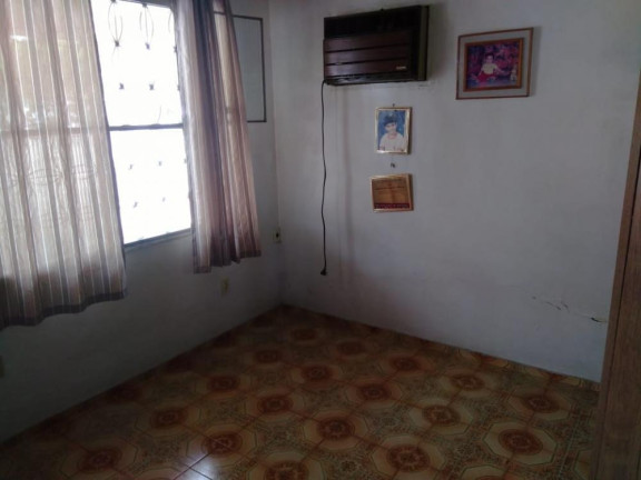 Imagem Imóvel com 4 Quartos à Venda, 209 m² em Campo Grande - Rio De Janeiro Imagem Imóvel com 4 Quartos à Venda, 209 m² em Campo Grande - Rio De Janeiro