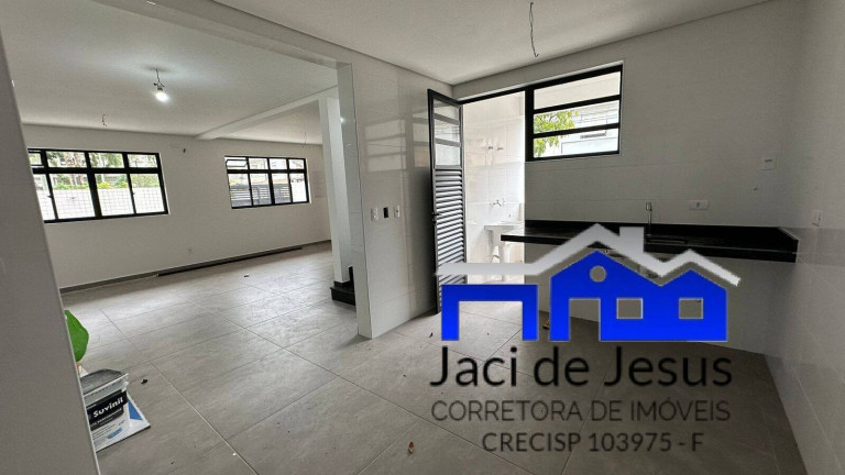 Imagem Casa com 3 Quartos à Venda, 140 m² em Santos Imagem Casa com 3 Quartos à Venda, 140 m² em Santos