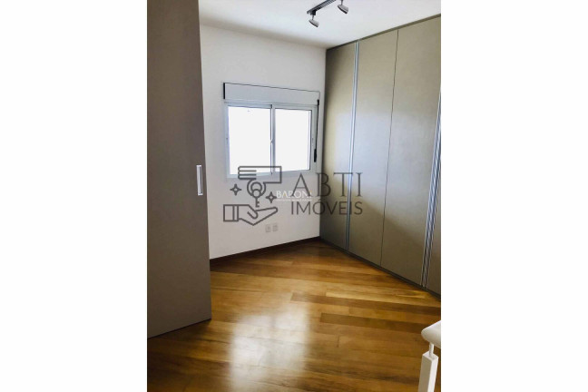 Imagem Apartamento com 2 Quartos à Venda, 70 m² em Moema - São Paulo Imagem Apartamento com 2 Quartos à Venda, 70 m² em Moema - São Paulo