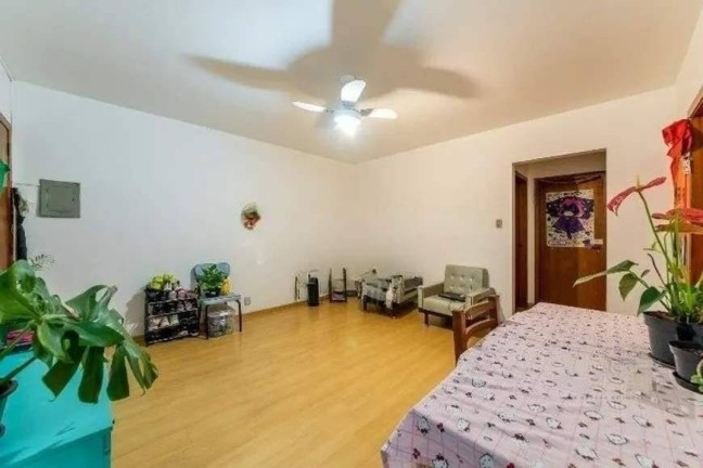 Apartamento com 2 Quartos à Venda, 65 m² em Porto Alegre