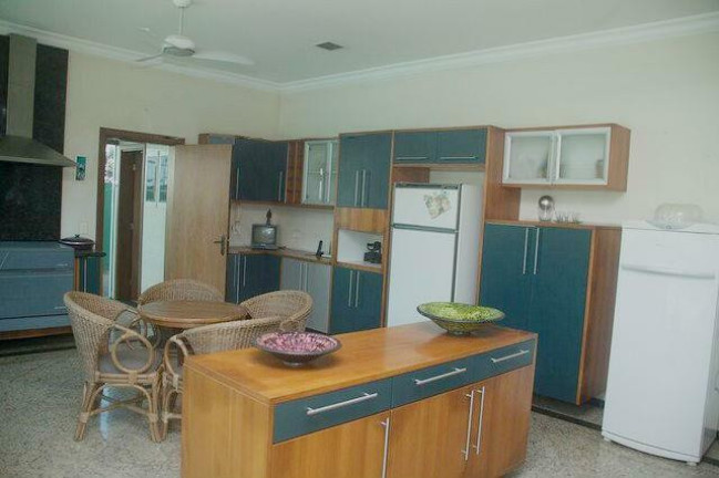 Imagem Sobrado com 20 Quartos à Venda, 1.144 m² em Enseada - Guarujá Imagem Sobrado com 20 Quartos à Venda, 1.144 m² em Enseada - Guarujá