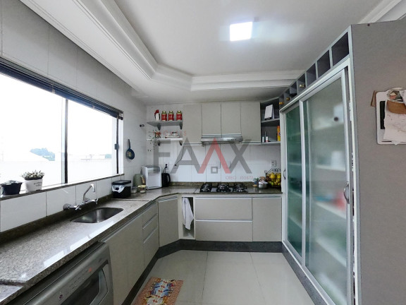 Imagem Casa com 2 Quartos à Venda, 362 m² em Alto Da Xv - Guarapuava Imagem Casa com 2 Quartos à Venda, 362 m² em Alto Da Xv - Guarapuava