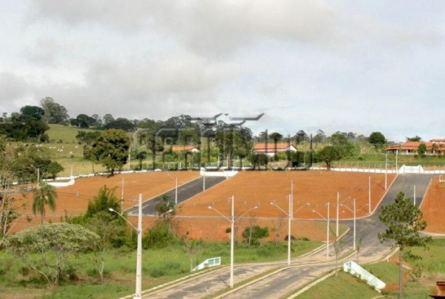 Imagem Terreno à Venda, 250 m² em Guaripocaba - Bragança Paulista Imagem Terreno à Venda, 250 m² em Guaripocaba - Bragança Paulista