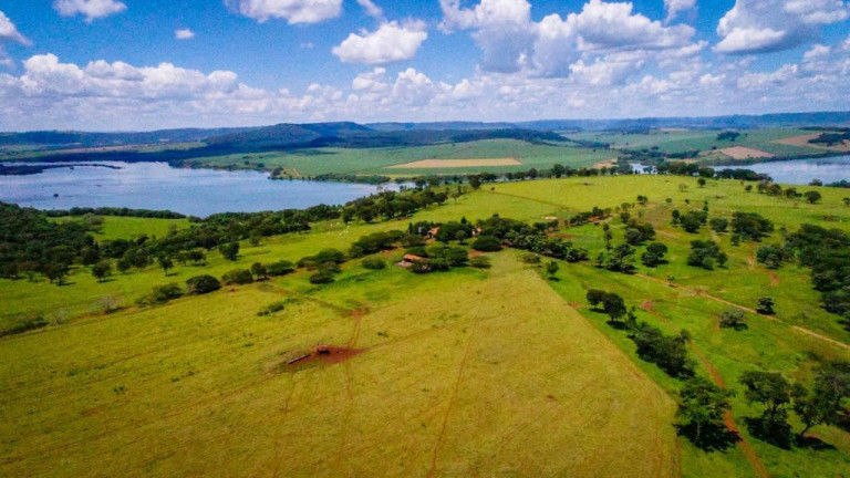 Imagem Fazenda à Venda, 2.000 m² em Zona Rural - Conquista Imagem Fazenda à Venda, 2.000 m² em Zona Rural - Conquista