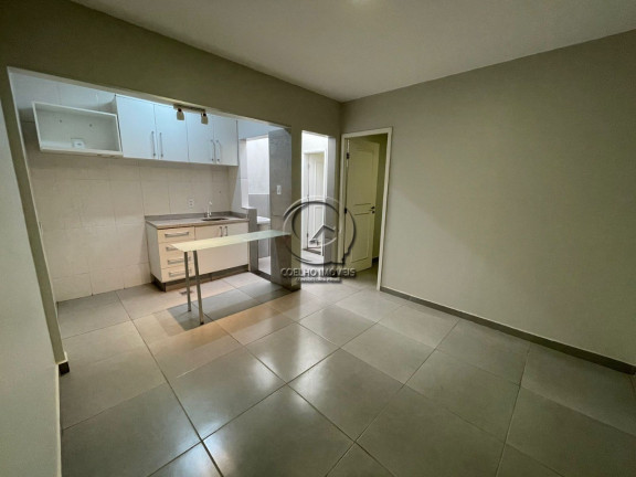 Imagem Kitnet com 1 Quarto à Venda, 33 m² em Asa Norte - Brasília Imagem Kitnet com 1 Quarto à Venda, 33 m² em Asa Norte - Brasília