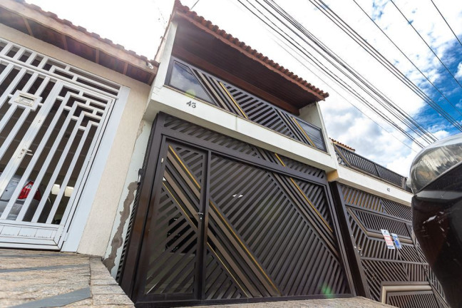 Imagem Casa com 3 Quartos à Venda, 203 m² em Parque Erasmo Assunção - Santo André