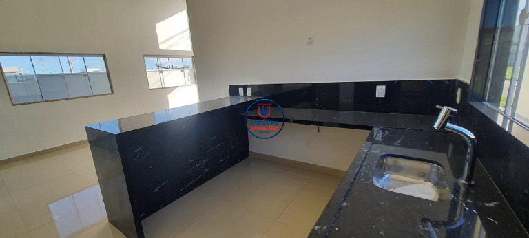 Imagem Casa com 3 Quartos para Alugar ou Temporada, 120 m² em Cajupiranga - Parnamirim Imagem Casa com 3 Quartos para Alugar ou Temporada, 120 m² em Cajupiranga - Parnamirim